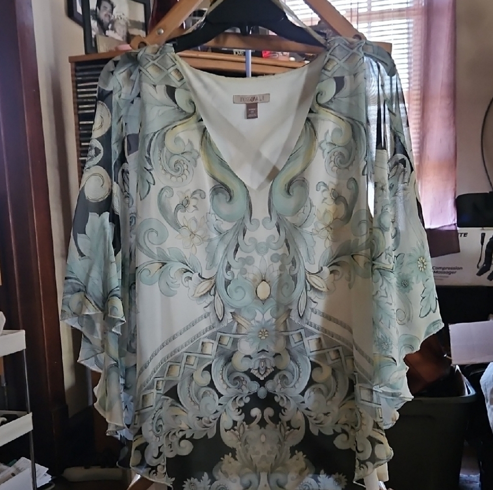 Roz & Ali Multicolor Patterned Blouse